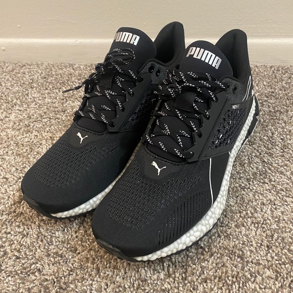 ‼️SOLD‼️Puma Hybrid Netfit - Picture 2 of 5